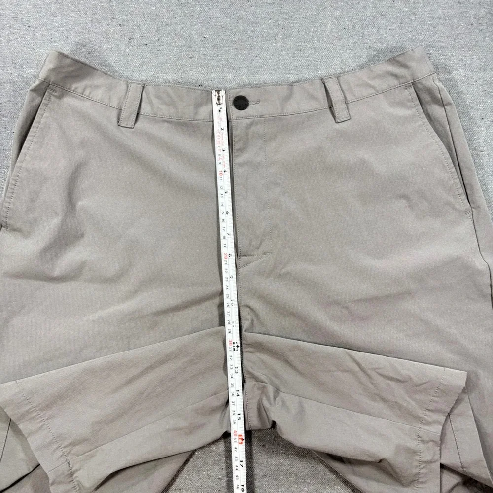 Banana Republic Shorts Men Size 40 Gray Ripstop Stretch Elastic Waist Casual